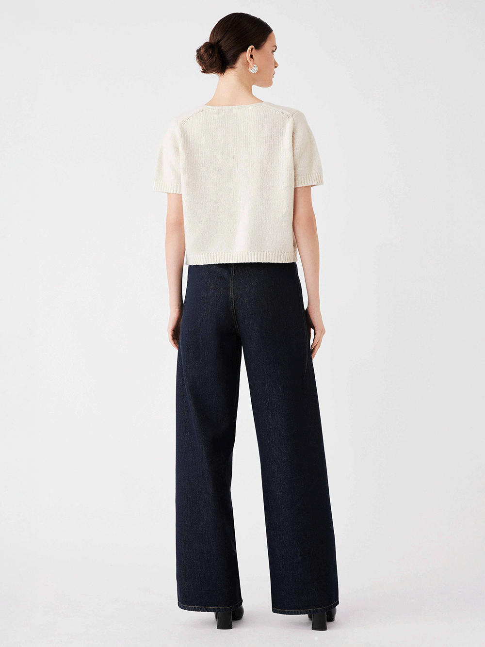 Apex Sweater - IVORY