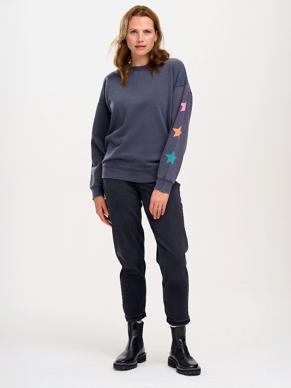 Eadie Sweatshirt - WASHED CHARCOAL/STAR SLEEVE