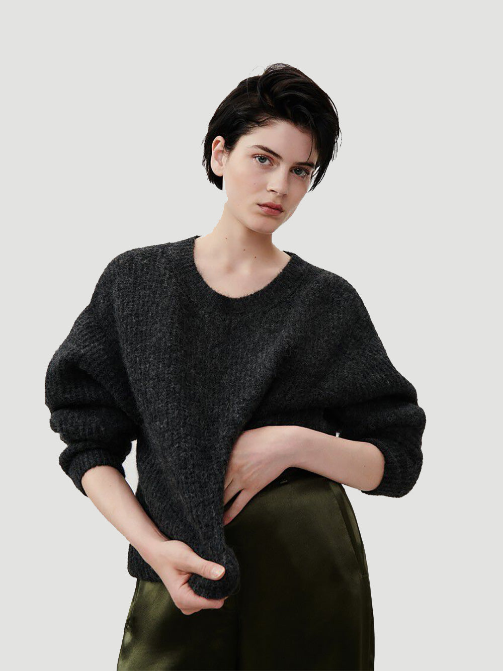 East Round Neck Pullover - CHARCOAL MELANGE