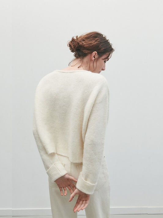 East V-Neck Pullover - MOTHER OF PEARL