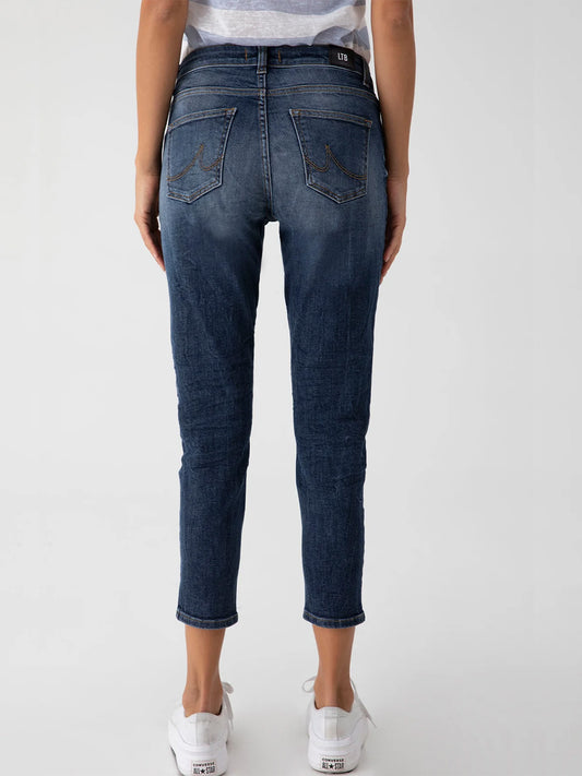 Eliana Morava X Jeans