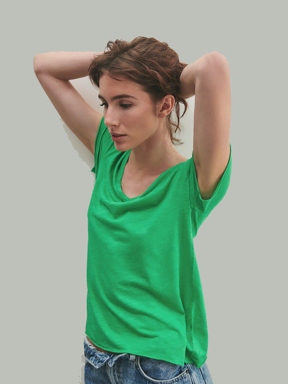 Jacksonville V-Neck T-Shirt - VINTAGE GREEN