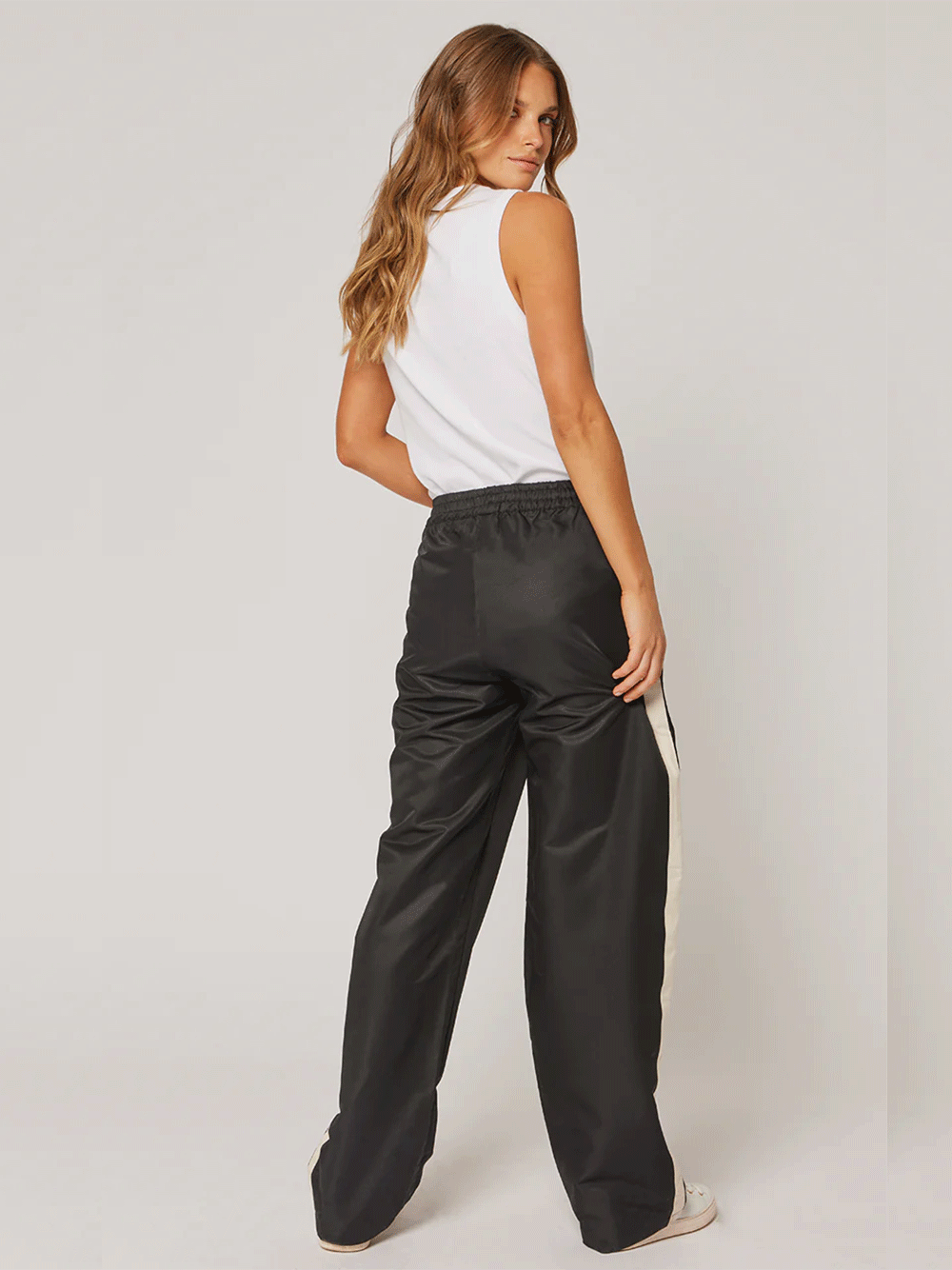 Mila Side Stripe Pant
