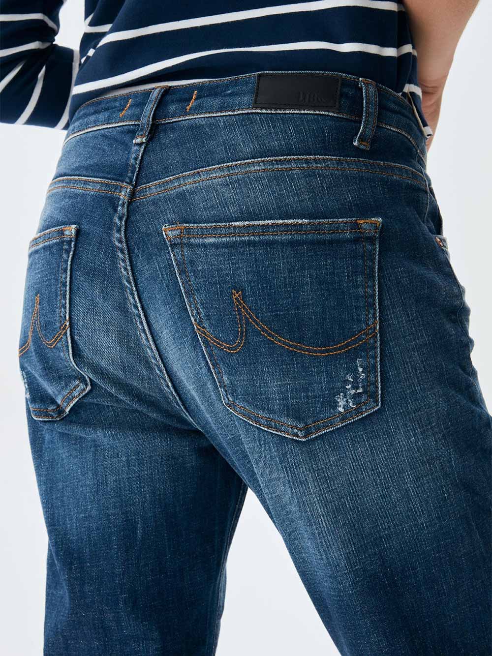 Eliana Parley Jeans