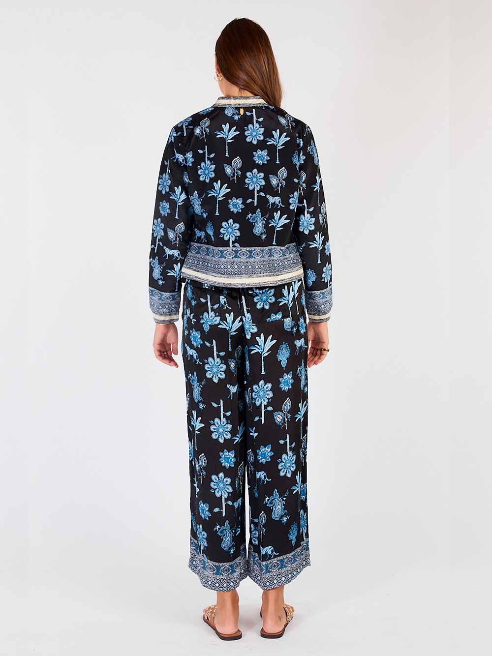 Artefact Jacket