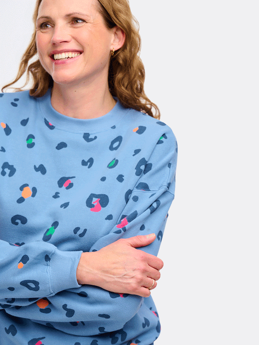 Eadie Relaxed Sweatshirt - BLUE LEOPARD