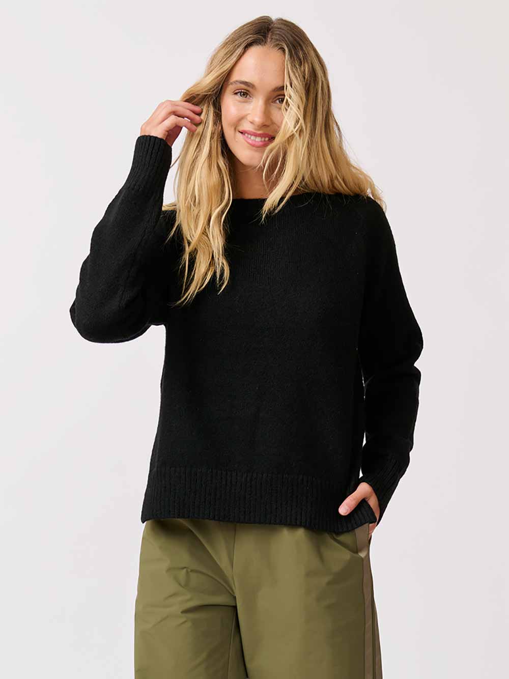 Tory Knit Sweater - BLACK