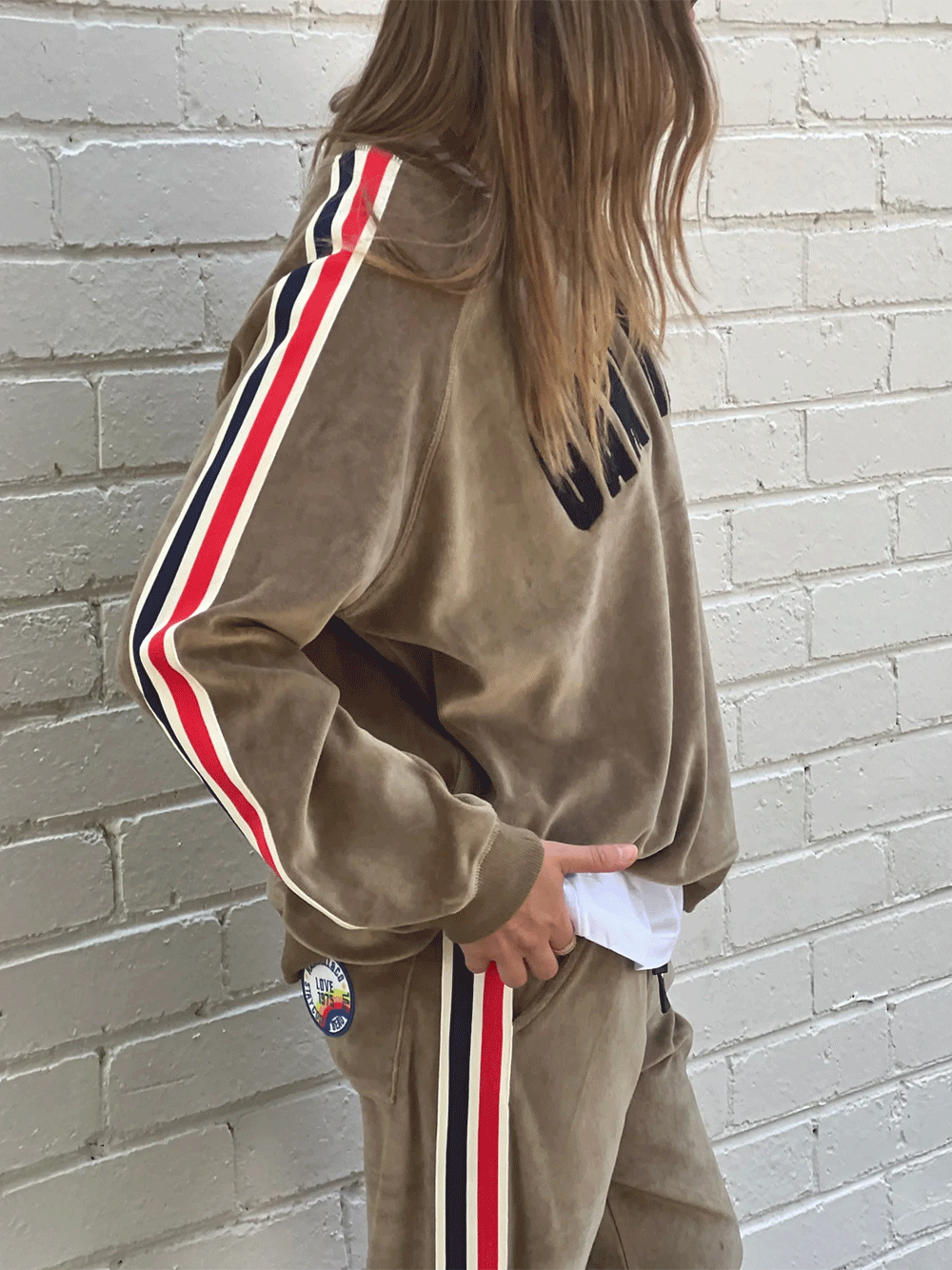 Sporty Velour Sweat - KHAKI