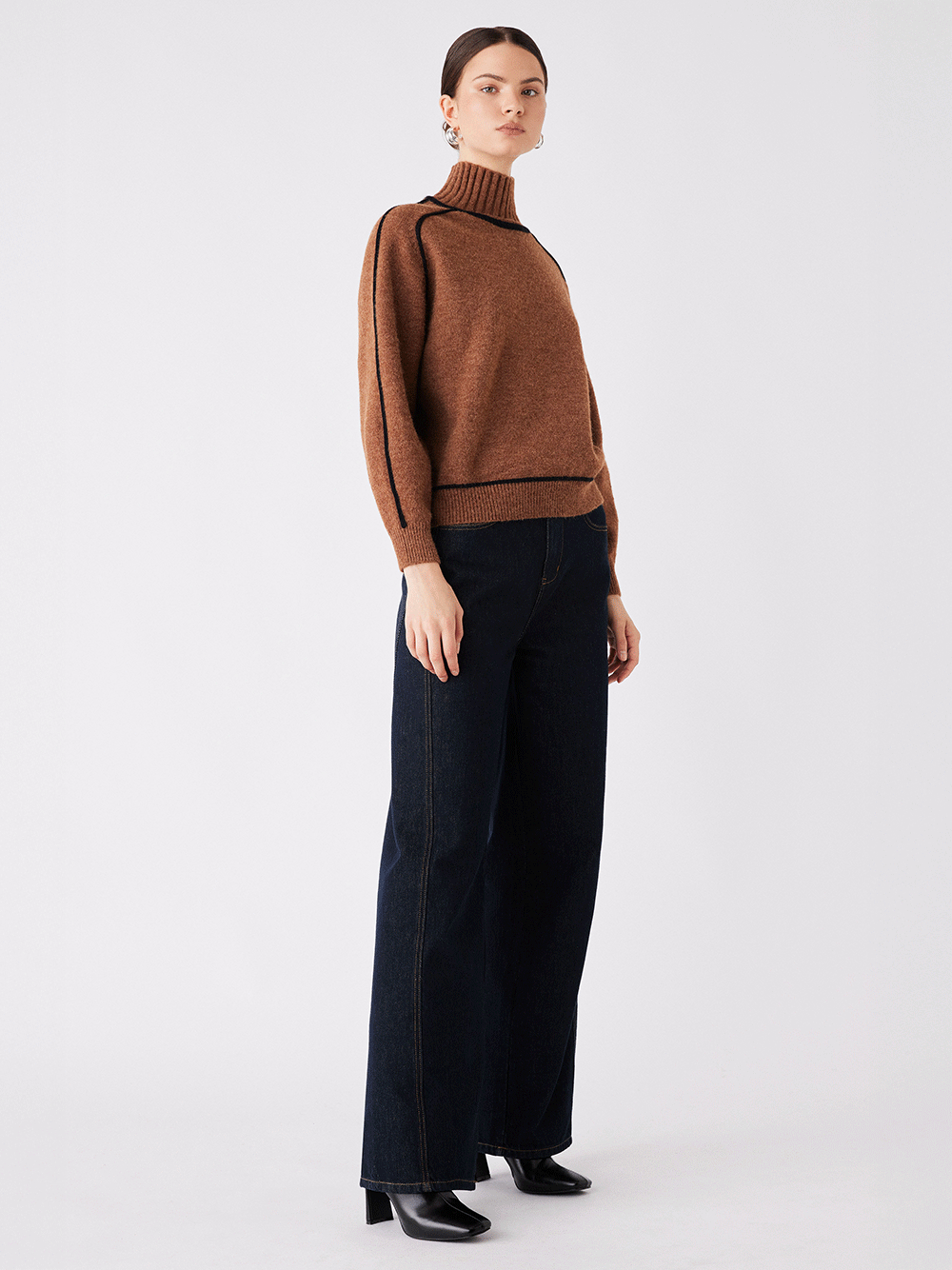 Weekender Sweater