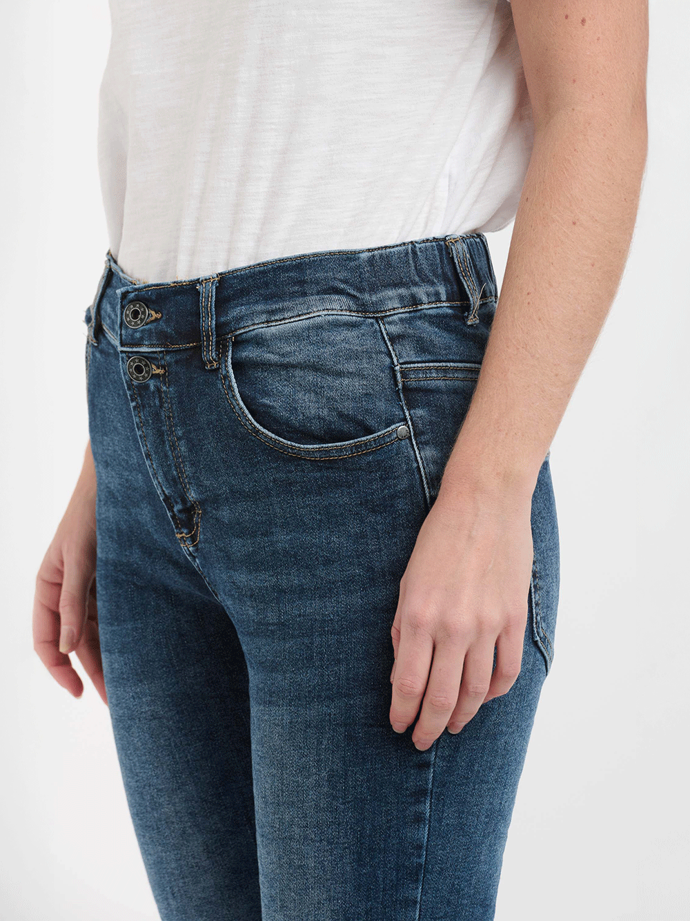 Emma Denim Jeans - DARK WASH