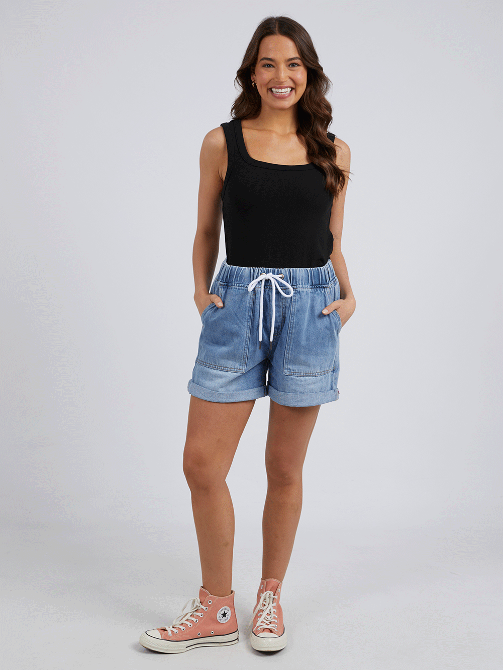 Emma Relaxed Denim Shorts - MID WASH