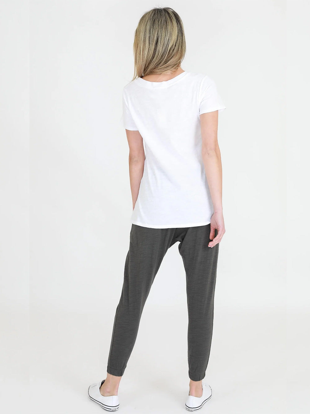 Frankie V-Neck Tee - WHITE