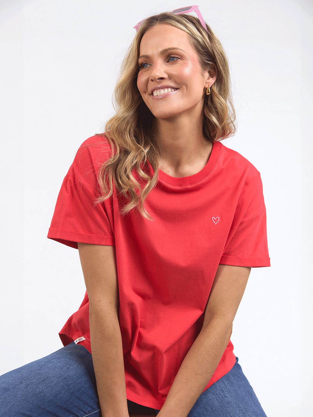 ELM LIFESTYLE Halli Tee - RED