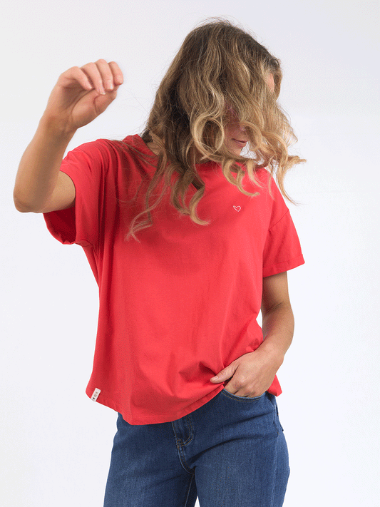 ELM LIFESTYLE Halli Tee - RED