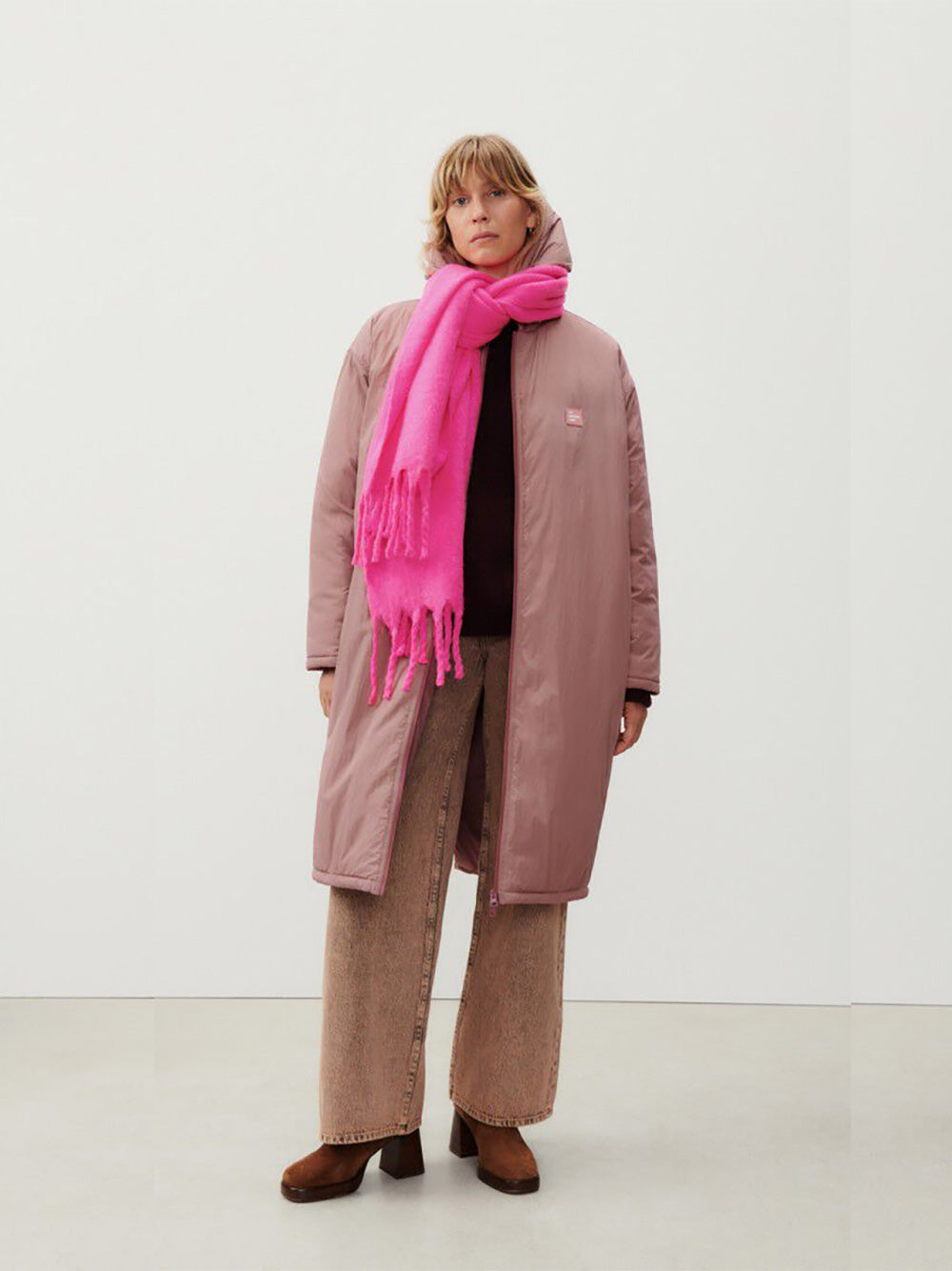Knitted Scarf - FLURO PINK