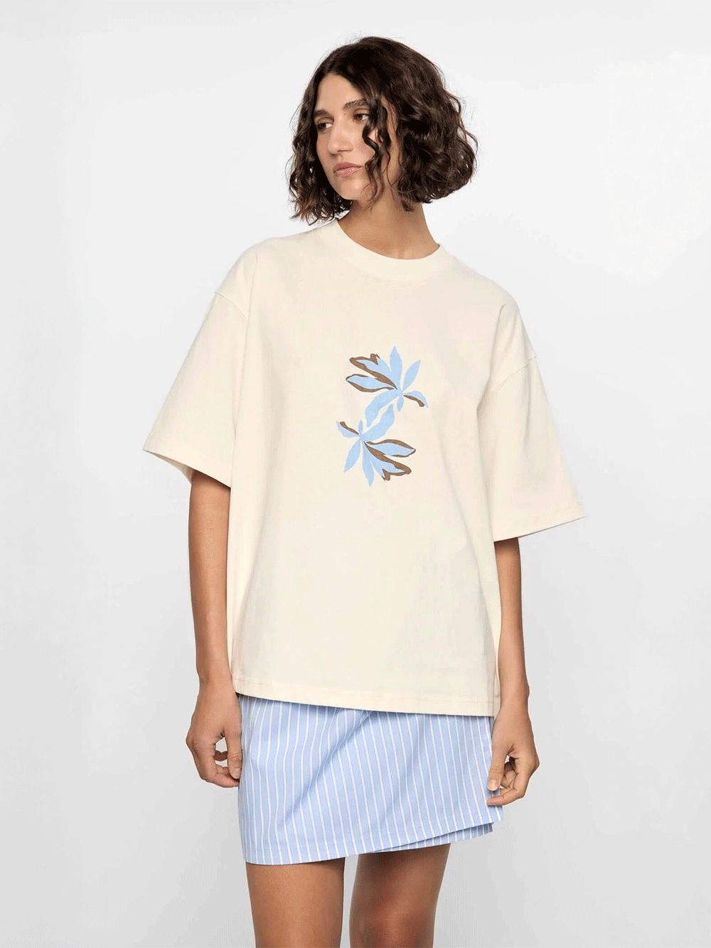 Mae Graphic Tee