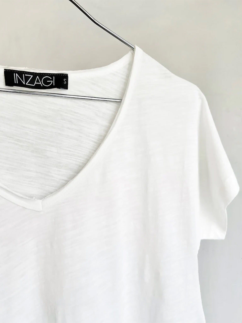 V-Neck Tee - WHITE