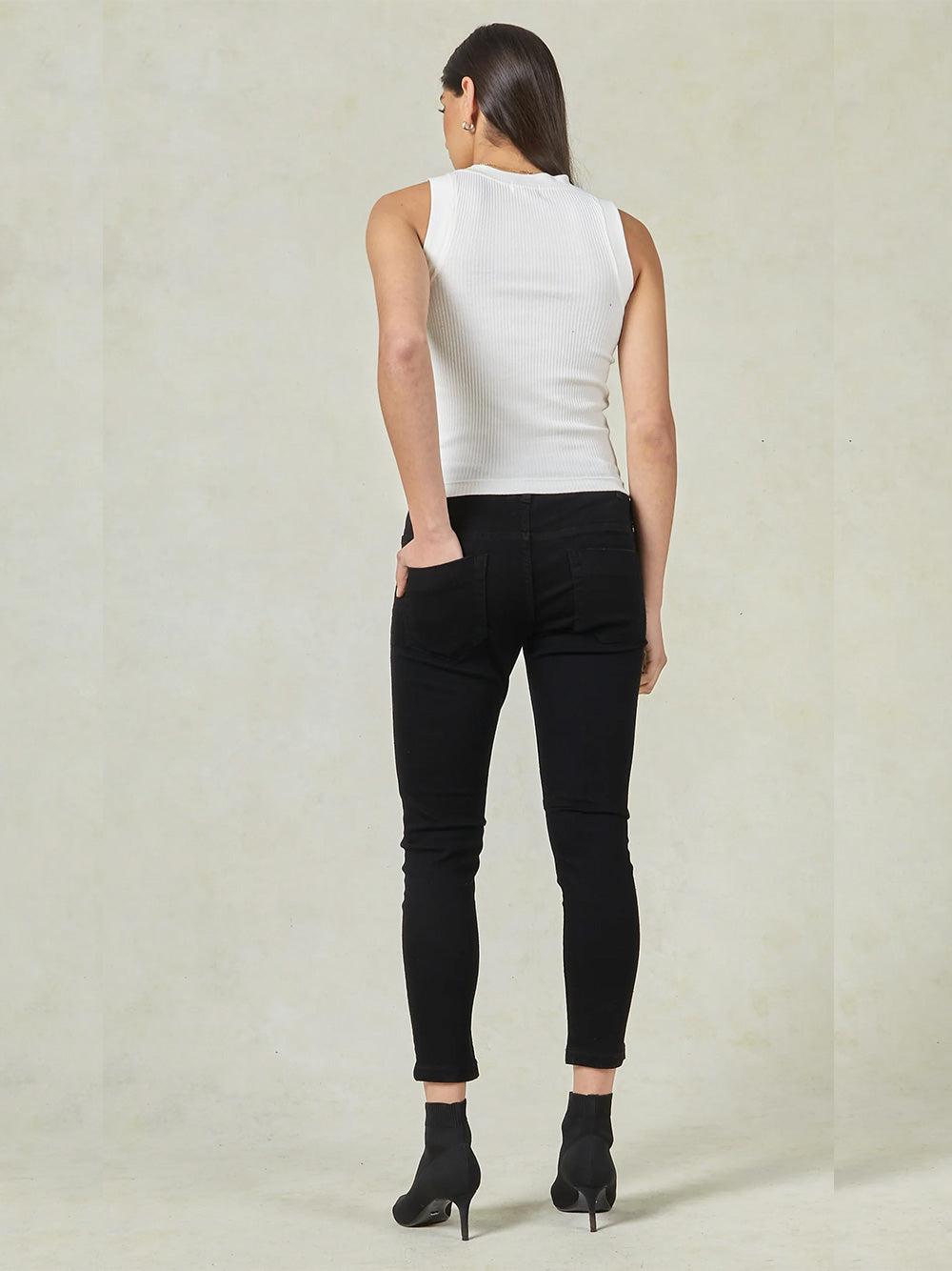 Active Jeans - BLACK