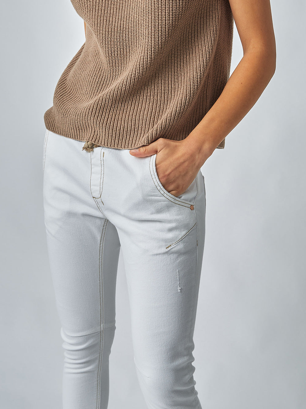 Active Jeans - WHITE