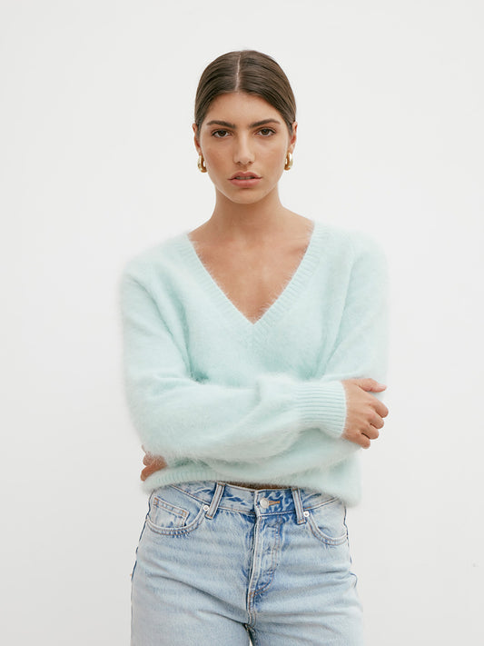 Isabella V-Neck Knit - MINT