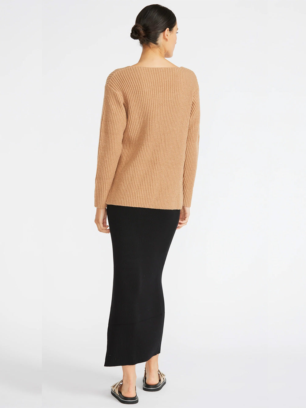 Aubrey V-Neck Jumper