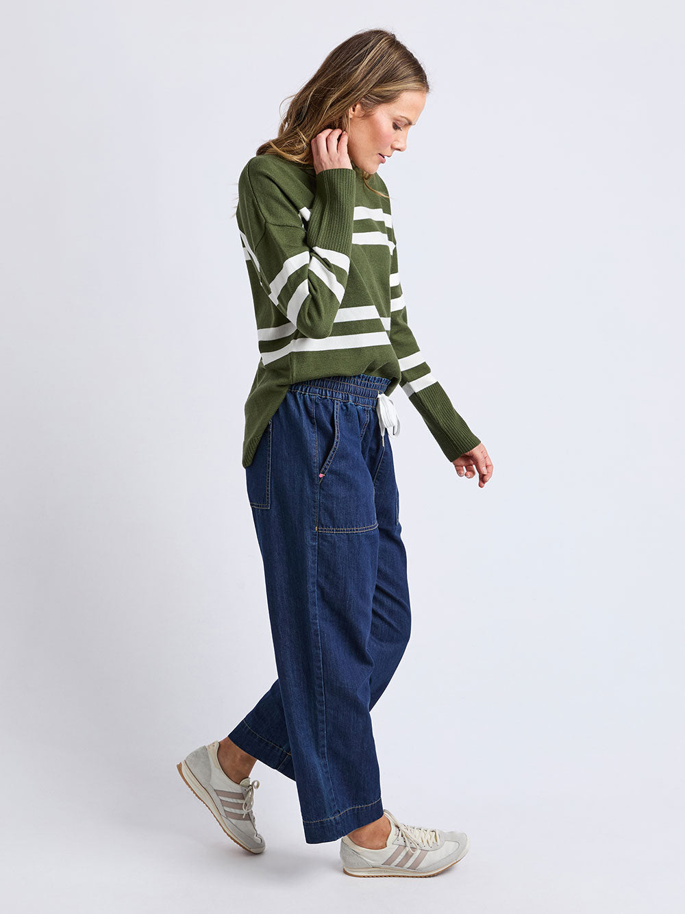 Alison Crew