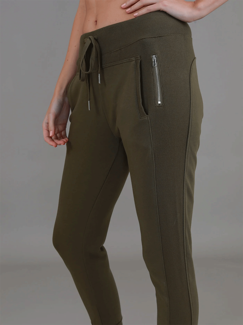 Byron Jogger - KHAKI