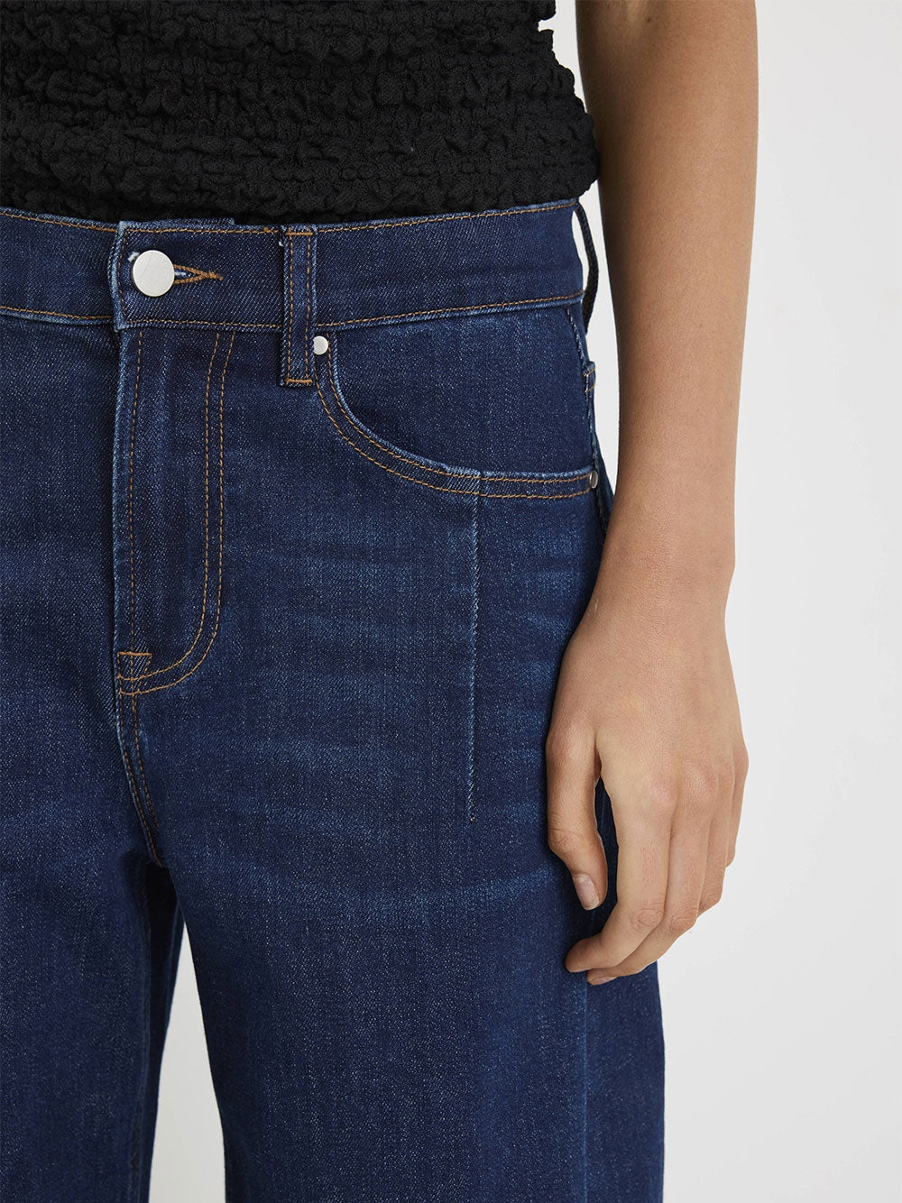 Graduate Dark Blue Stretch Barrel Jeans