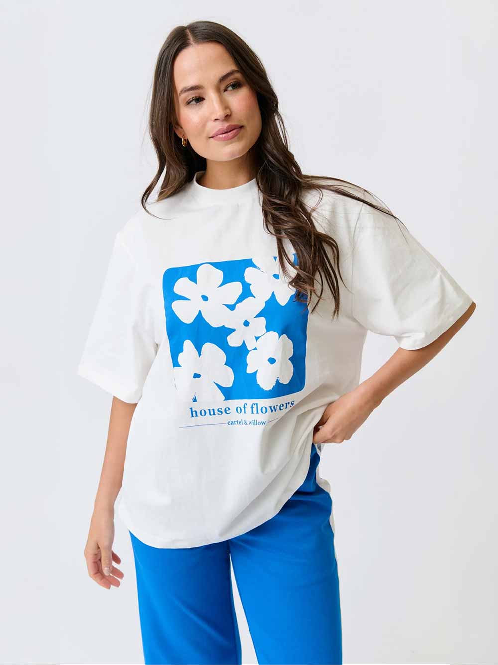 Jeana Tee - HOUSE OF FLOWERS