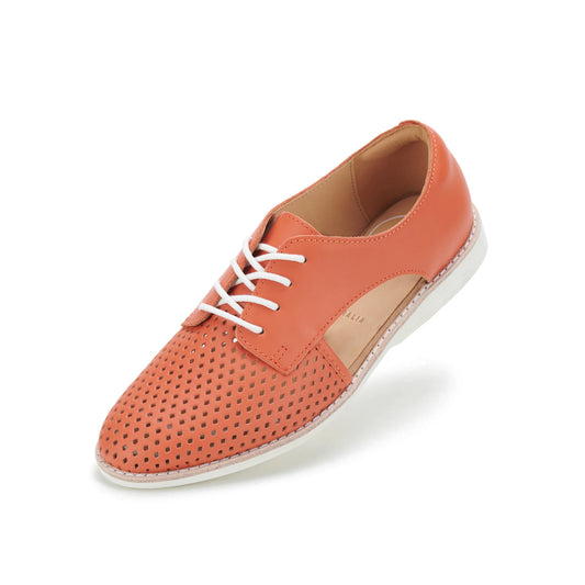 Derby Sidecut Punch Shoes - TANGERINE