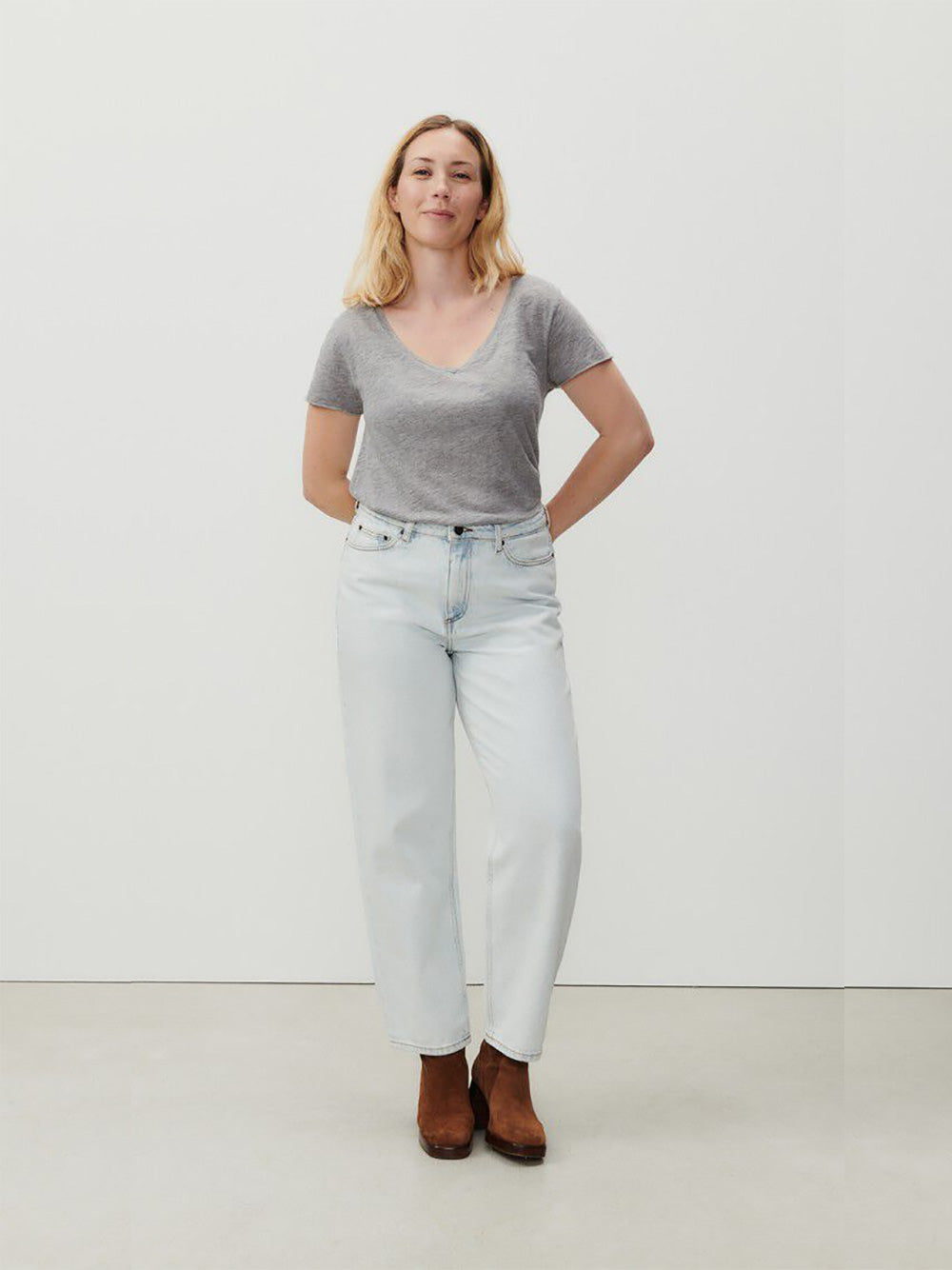 Jacksonville V-Neck T-Shirt - GREY MELANGE