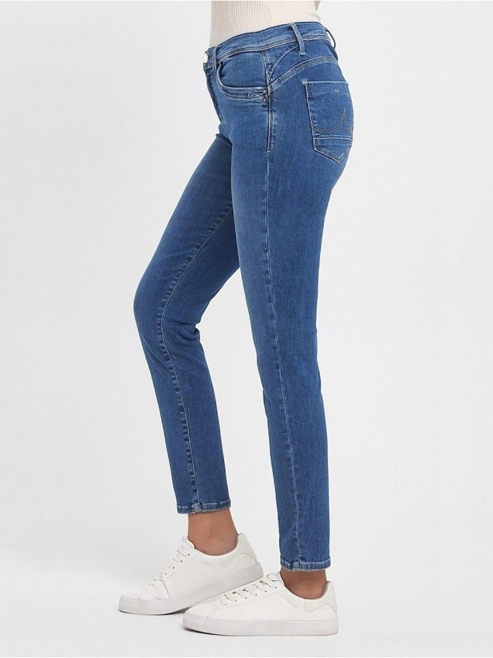 Jonna Alyria Push Up Jeans