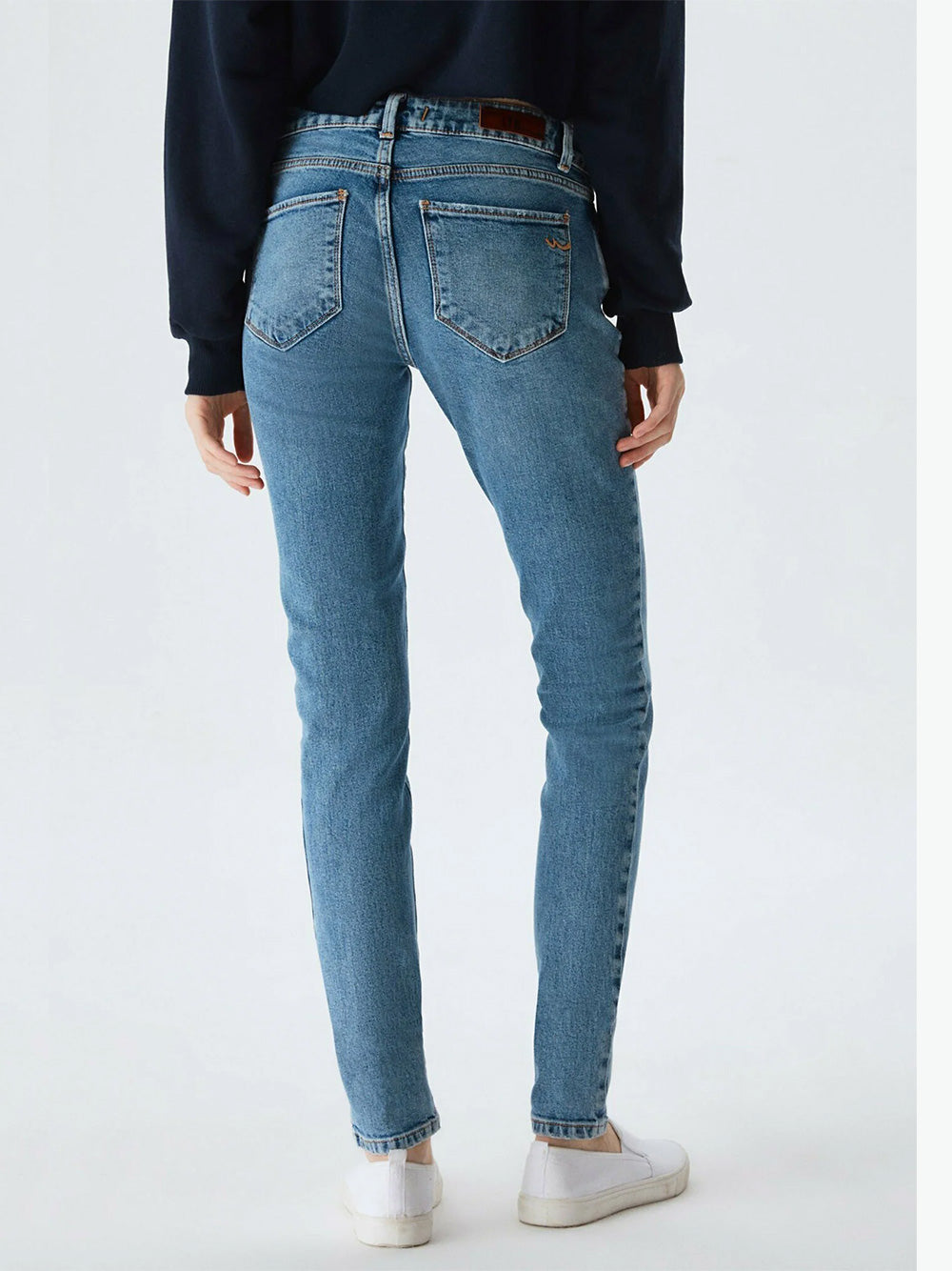 Nicole Sevita Jeans