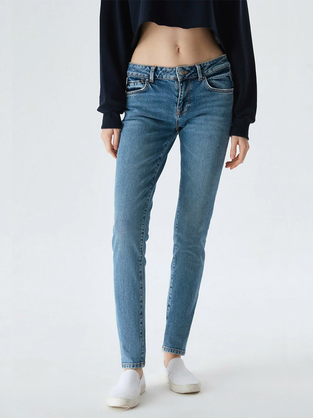 Nicole Sevita Jeans