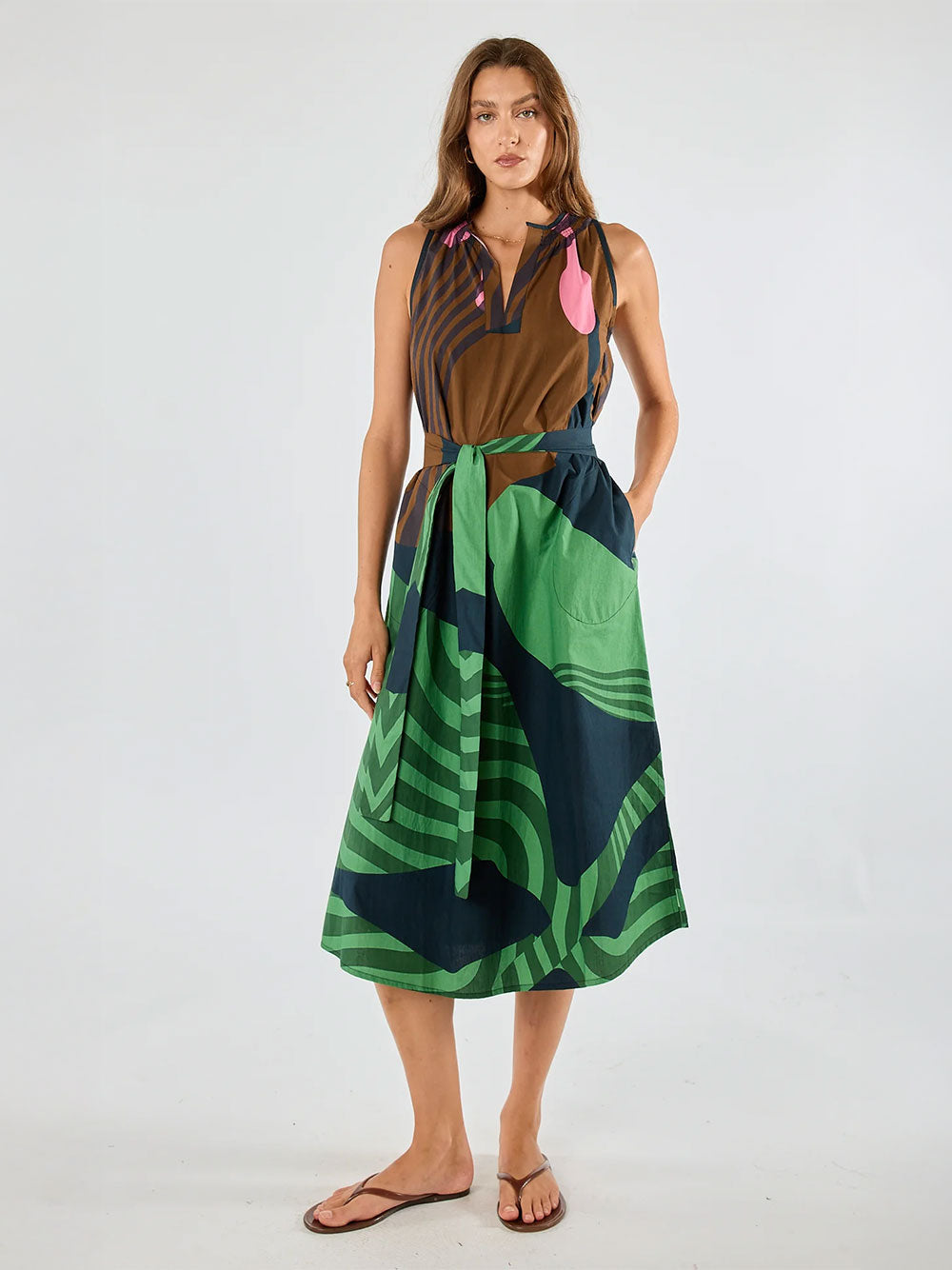 Papillon S/Less Dress - BLACK