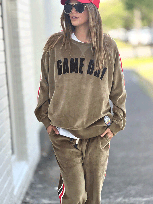 Sporty Velour Sweat - KHAKI