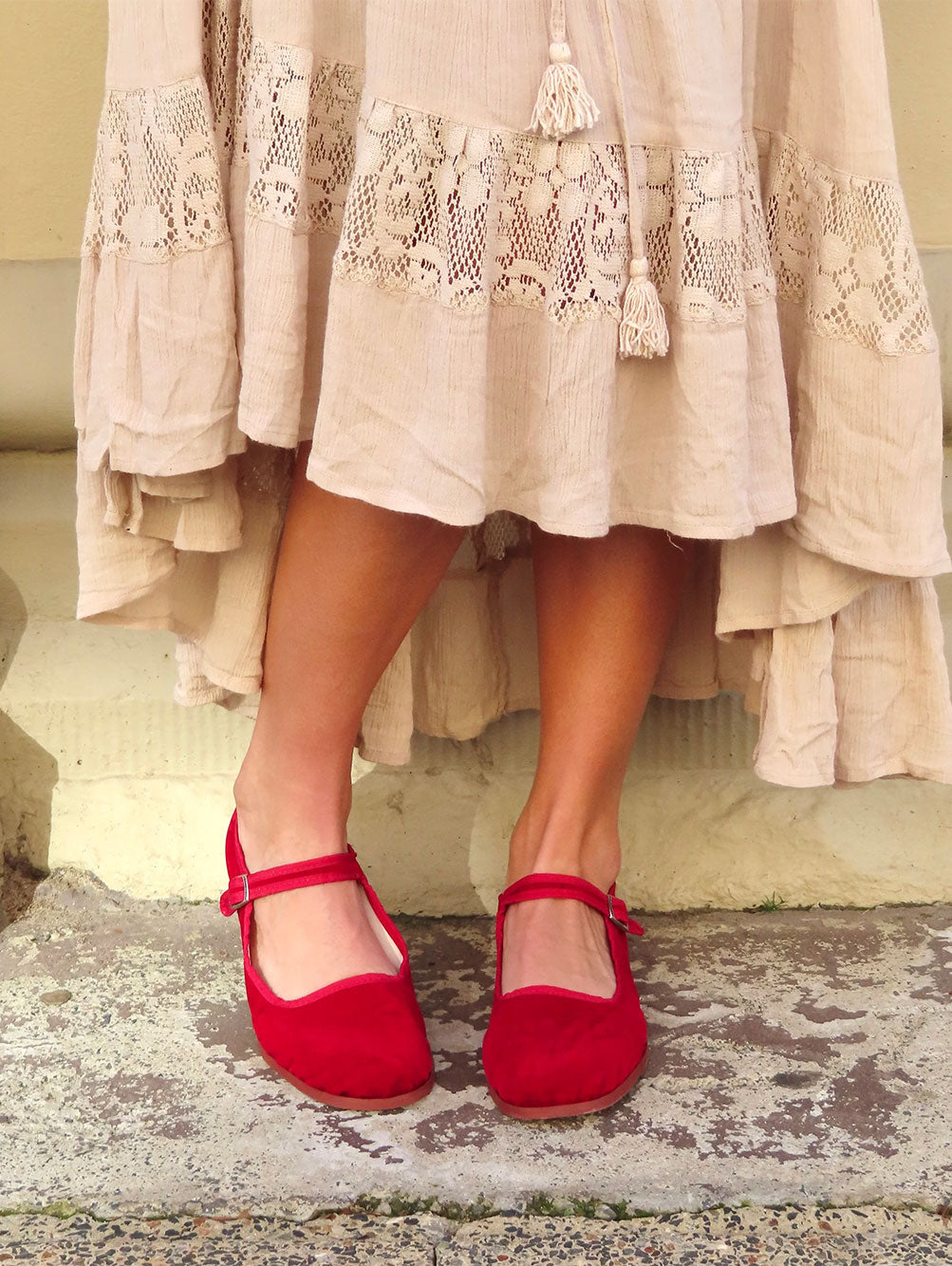 Velvet Shoe - CHERRY