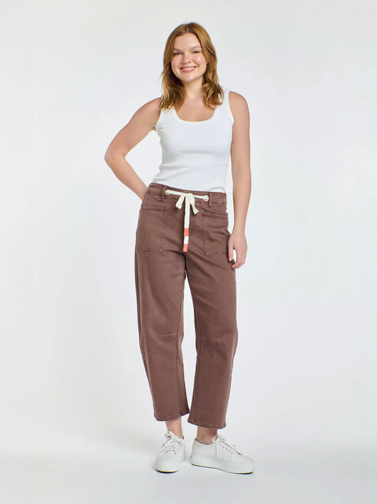 Carter Barrel Leg Jeans  - CHOCOLATE