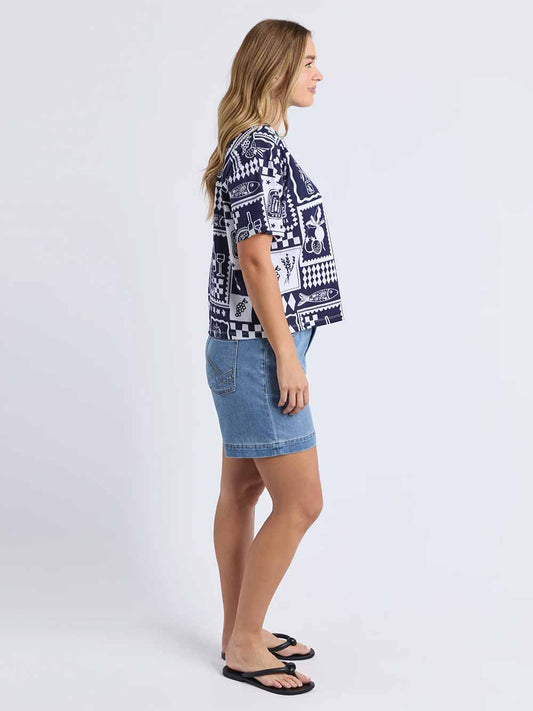 Chin Chin Tee - NAVY