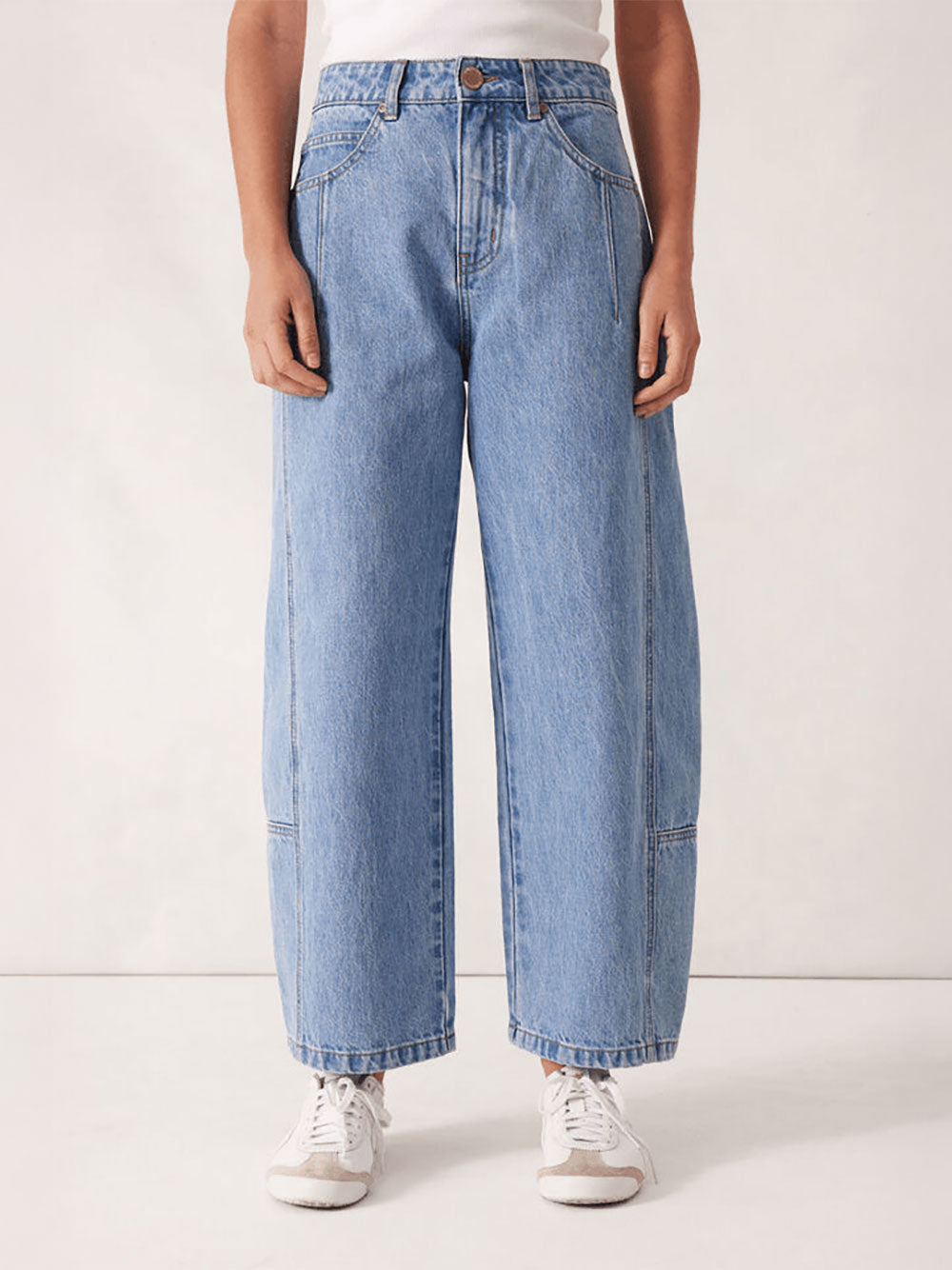Darted Barrel Jean - VINTAGE BLUE