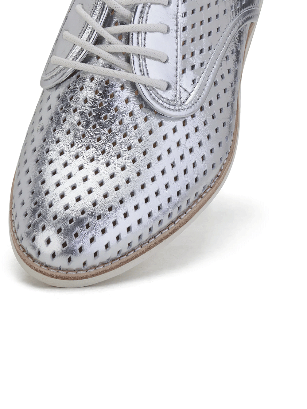 Derby Punch Luna Shoes