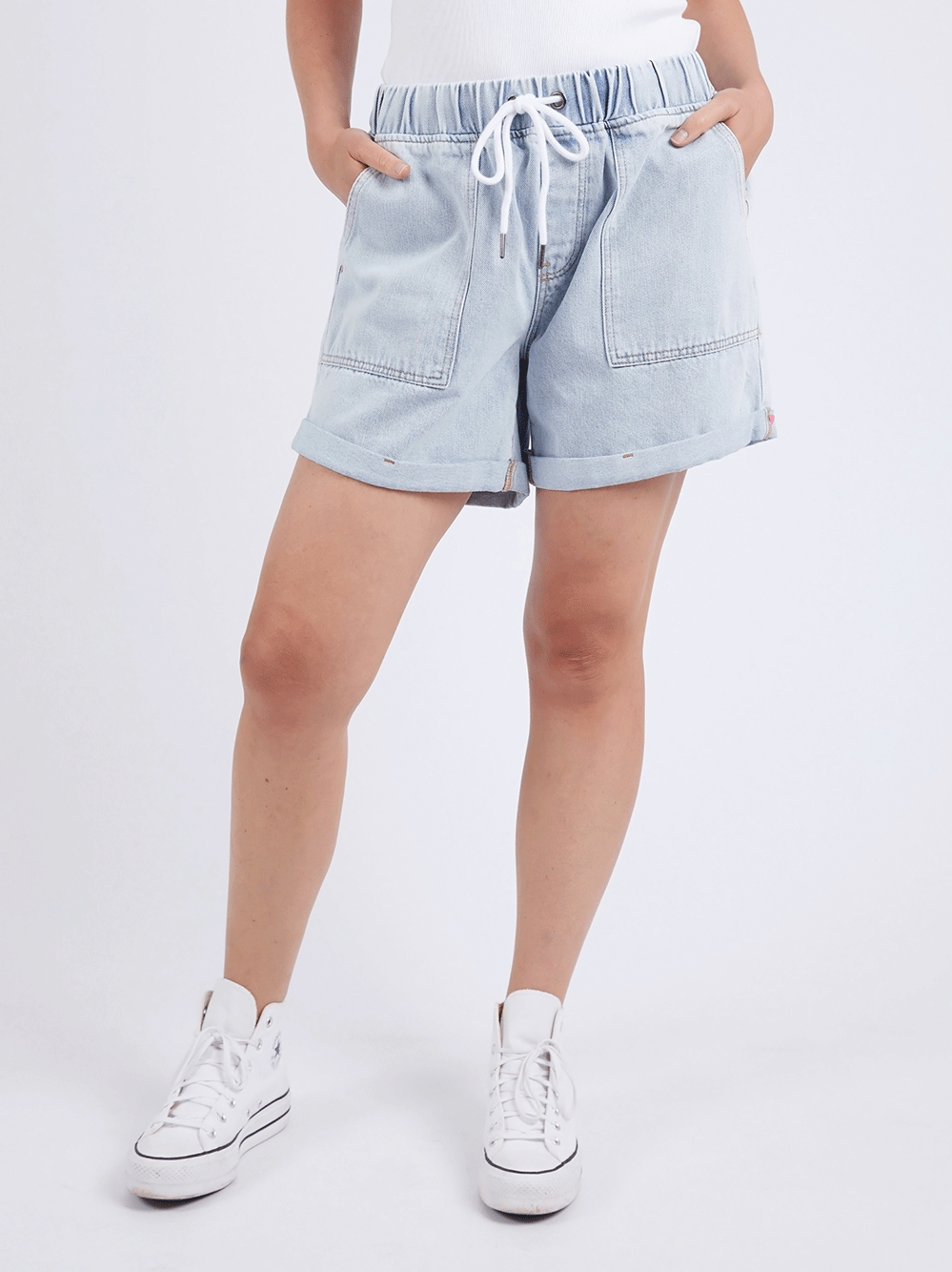 Emma Relaxed Denim Shorts - LIGHT WASH