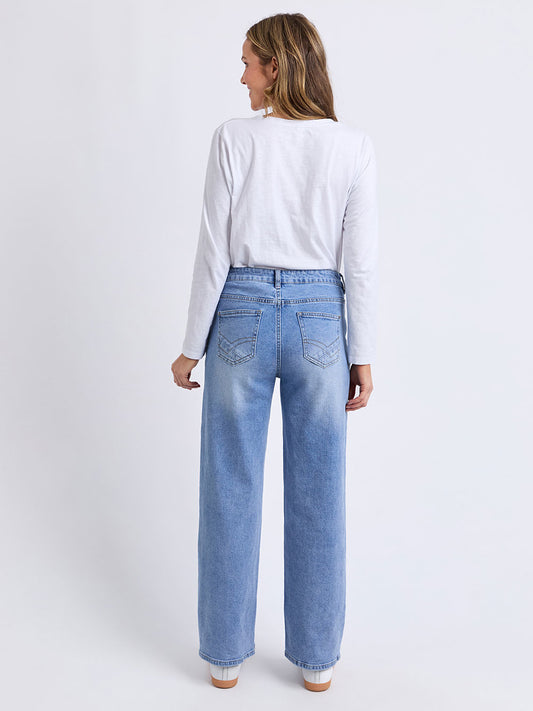 Evie Straight Leg Jean