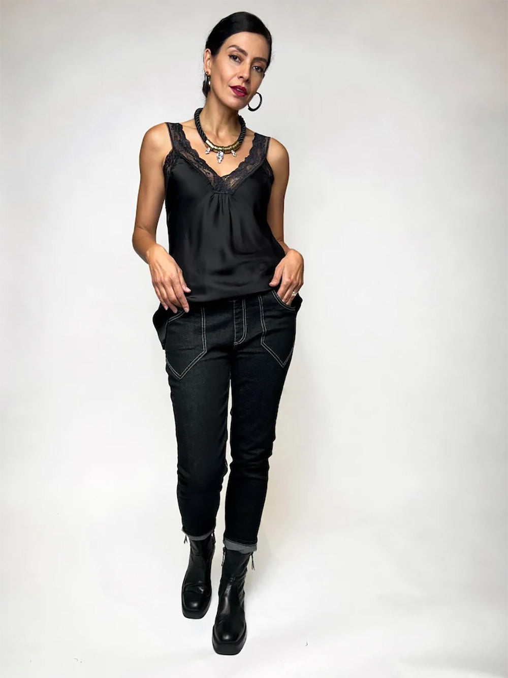 Rhonda Jeans - BLACK