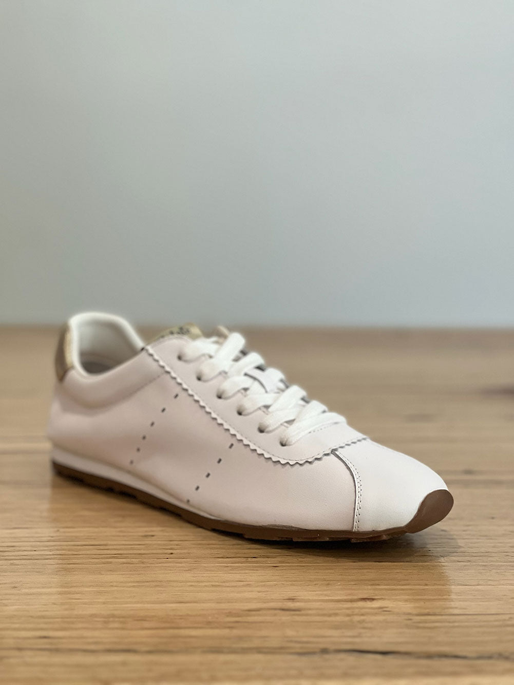 Guppy Sneaker - WHITE