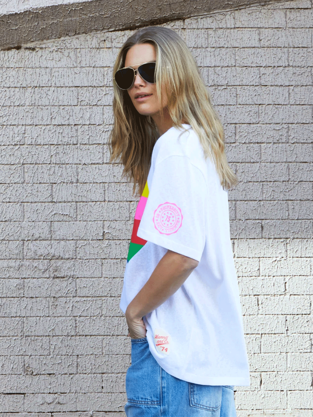 Heart V-Neck Tee - WHITE