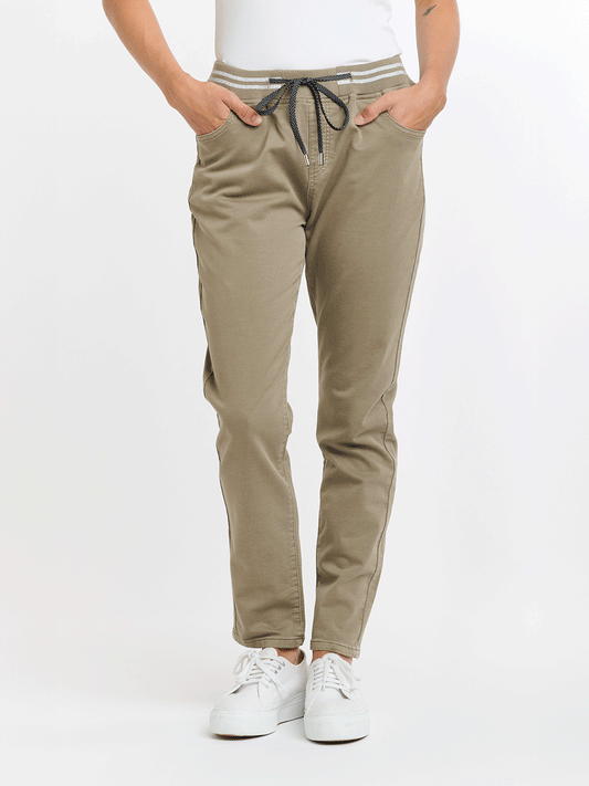 Hugo Jogger - ELK