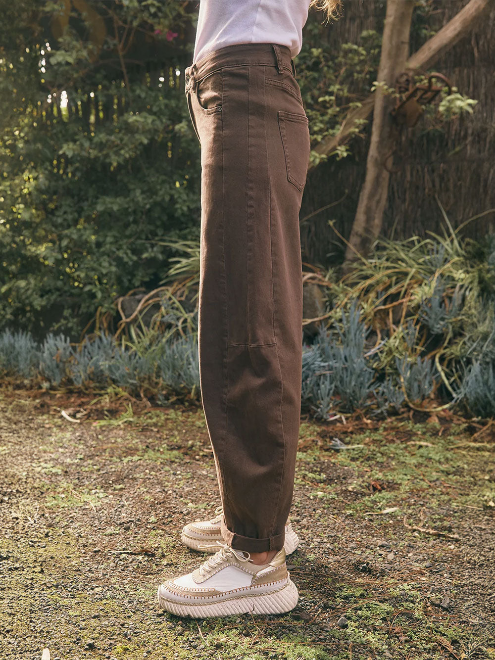 Idaho Barrel Jean - MOCHA