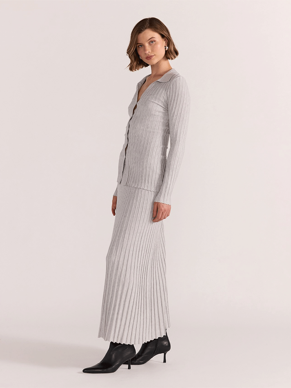 Marlow Ribbed Knit Midi Skirt