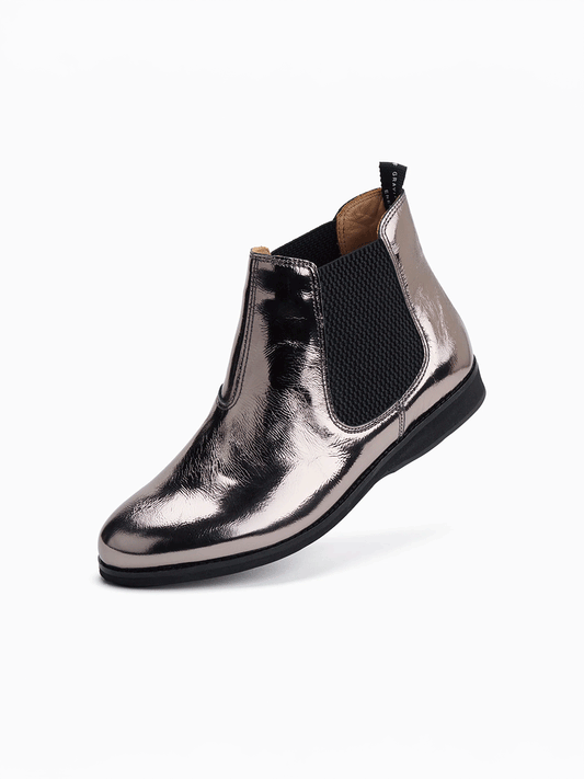 Chelsea Crinkle Patent Boots - PEWTER